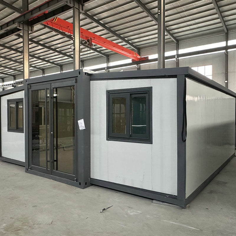 greencontainerhouse.com